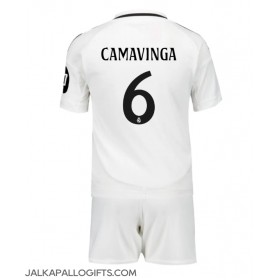 Real Madrid Eduardo Camavinga #6 Koti Peliasu Lasten 2024-25 Lyhythihainen (+ Lyhyet housut)